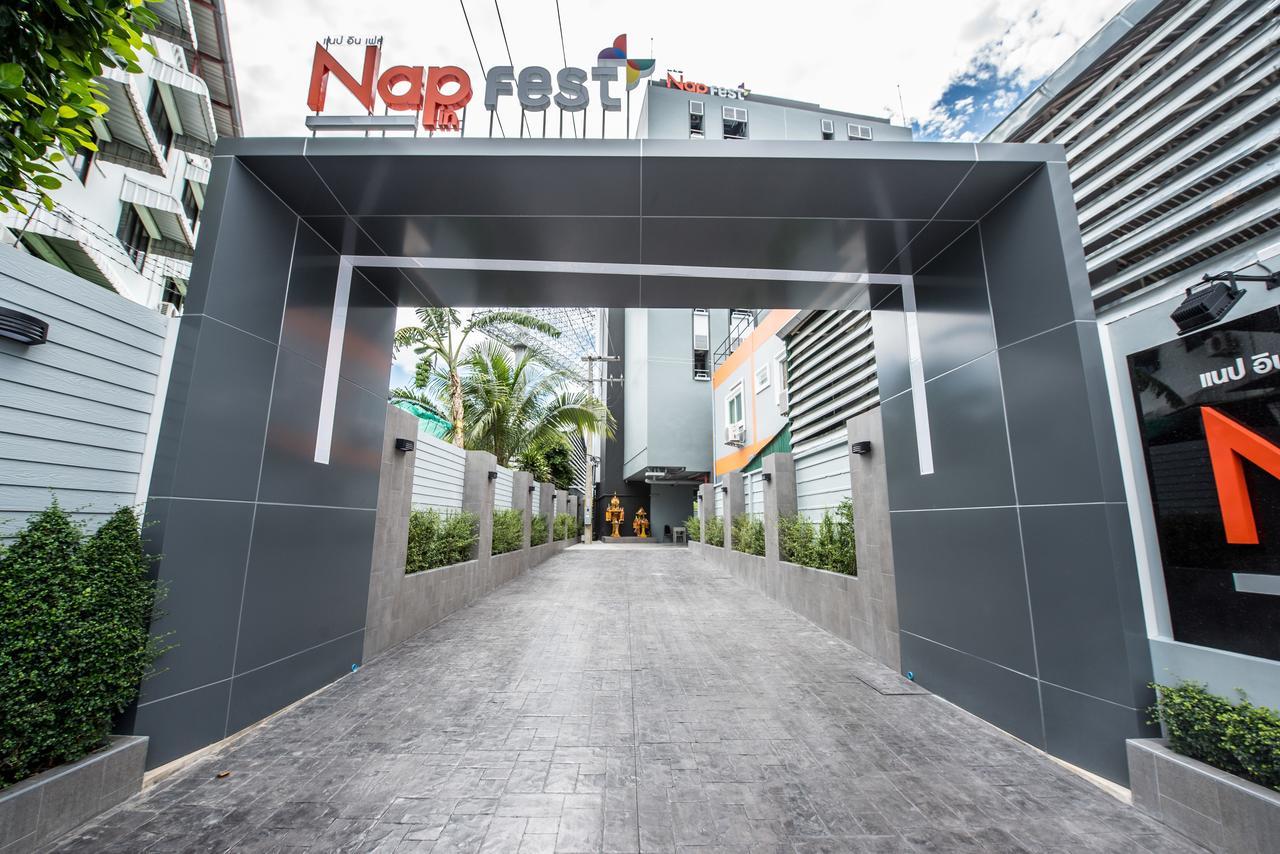 Nap In Fest Hotel Chiang Mai Exterior foto